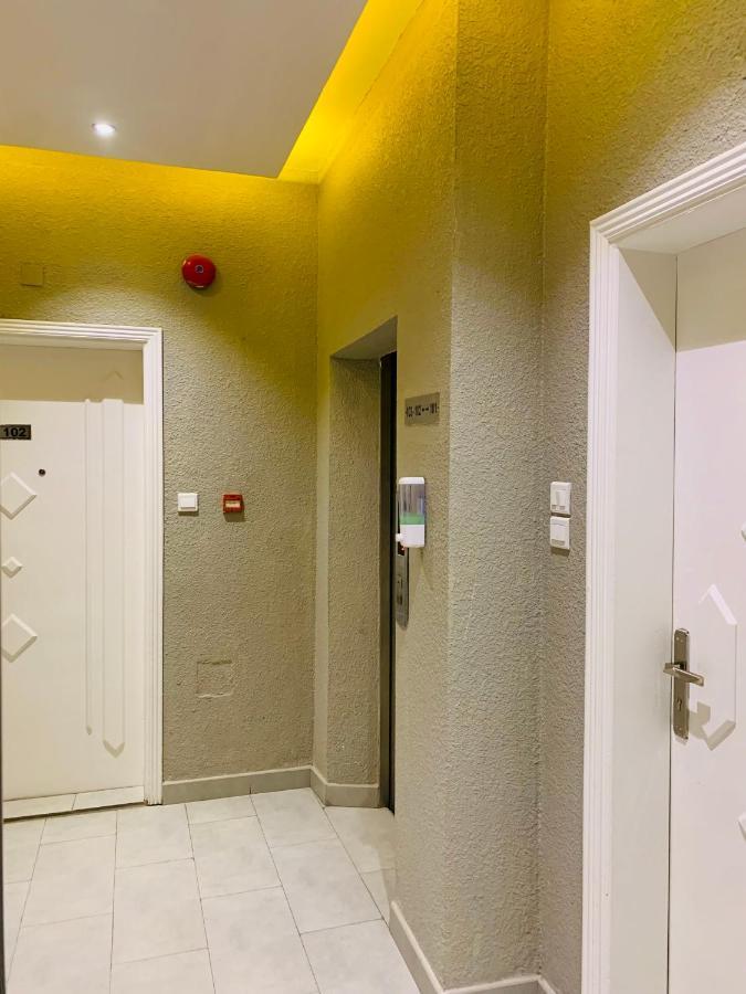 Al Rawdha Hotel Apartments シャルジャ エクステリア 写真